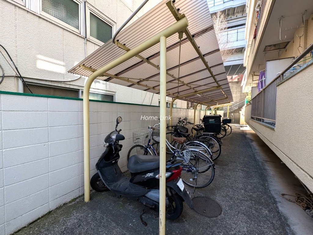 サンハイツ金井町　駐輪場
