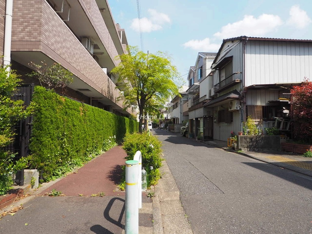 ライオンズシティ小竹向原 南側 前面道路