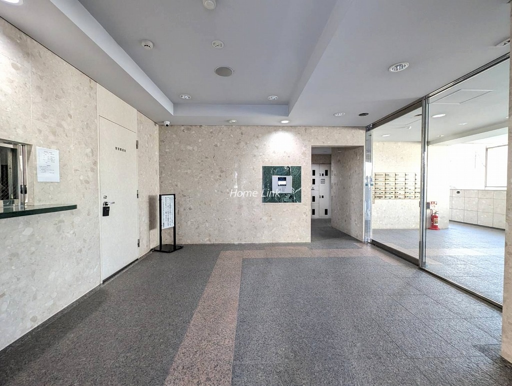 ルピナス大山グランドタワーｉステージ　エントランス