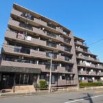 レーベンハイム赤塚公園参番館　外観