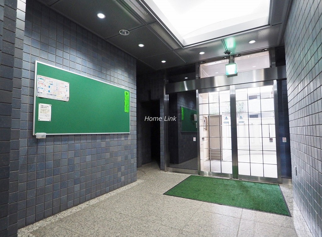 成増ACT1 エントランスホール