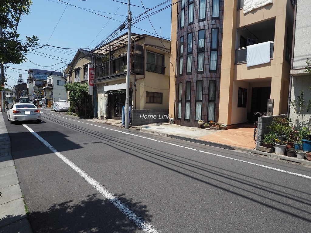 菱和パレス小竹向原 前面道路