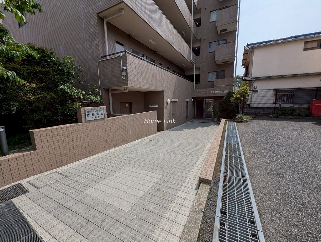 藤和シティホームズ板橋大山弐番館 エントランス アプローチ