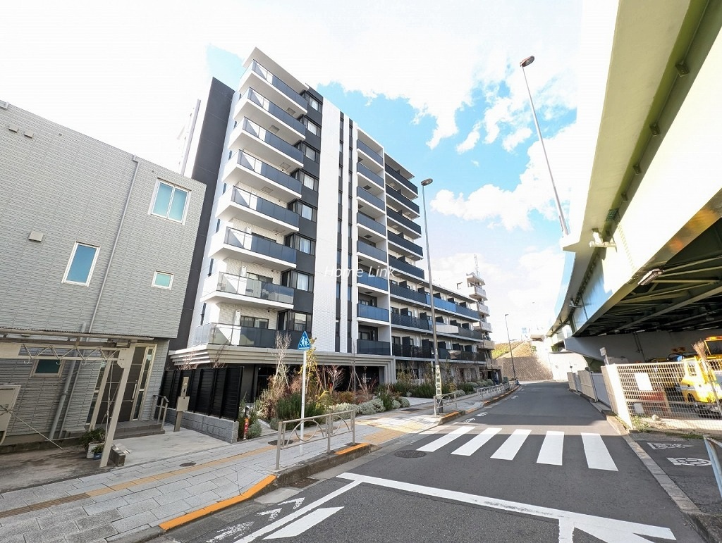 クレヴィスタ浮間舟渡　外観