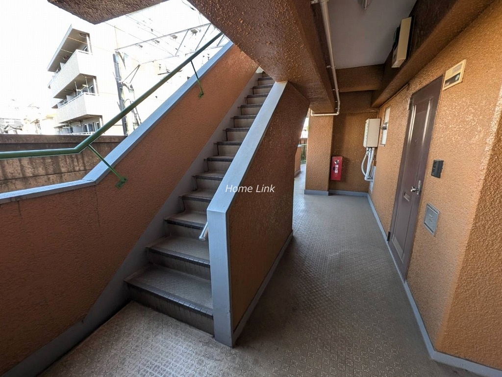 グリーン赤塚　エレベーターはございません
