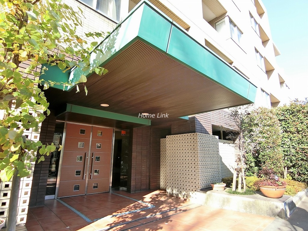 ベルハイム小竹向原 エントランス