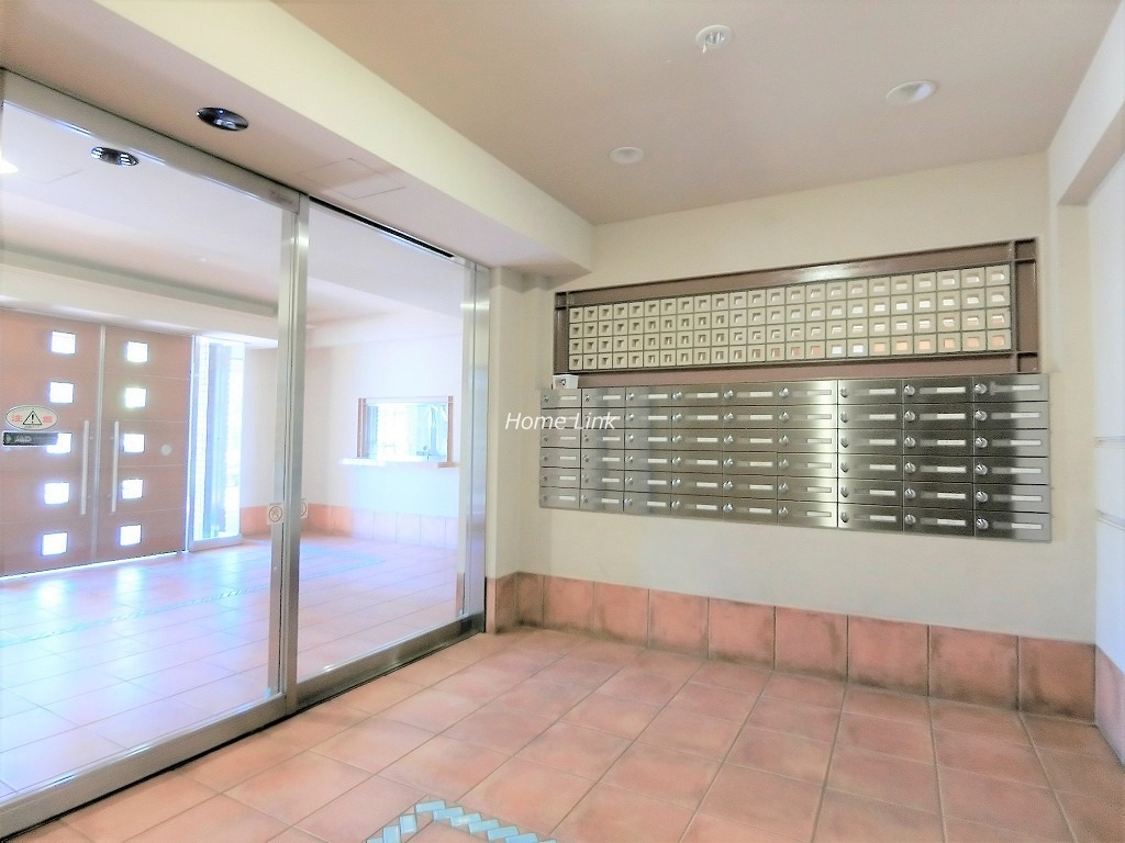 ベルハイム小竹向原 エントランスホール