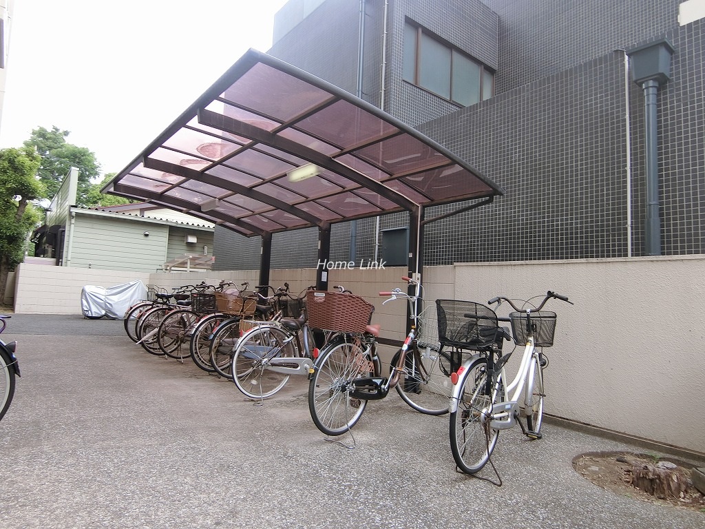 マンション初穂高島平 駐輪場