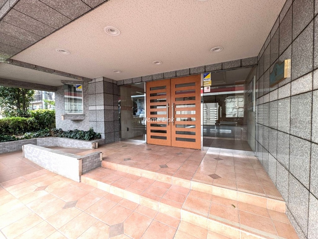 アーバンキャッスル高島平ウエスト　エントランス