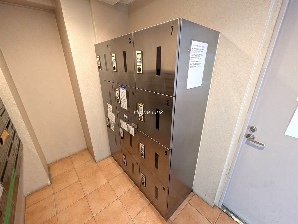 アーバンキャッスル高島平ウエスト　宅配ボックス