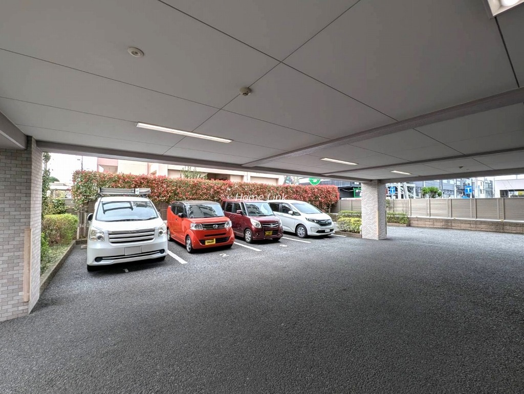 アーバンキャッスル高島平ウエスト　駐車場