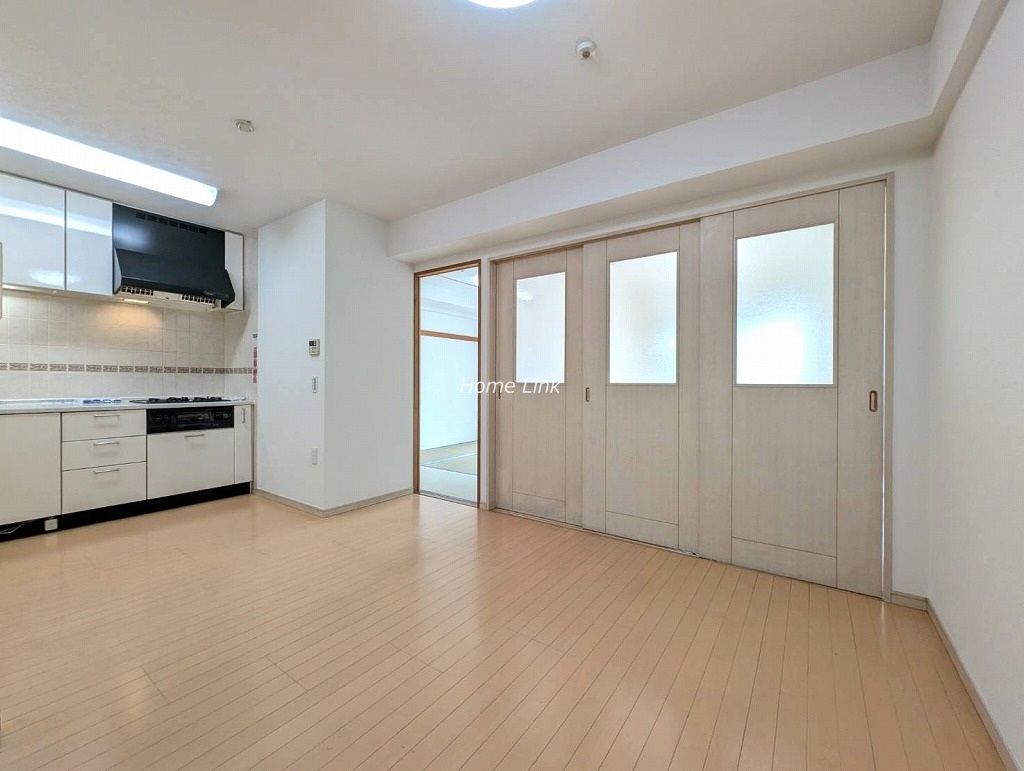 アーバンキャッスル高島平ウエスト3階　内装リフォーム済み