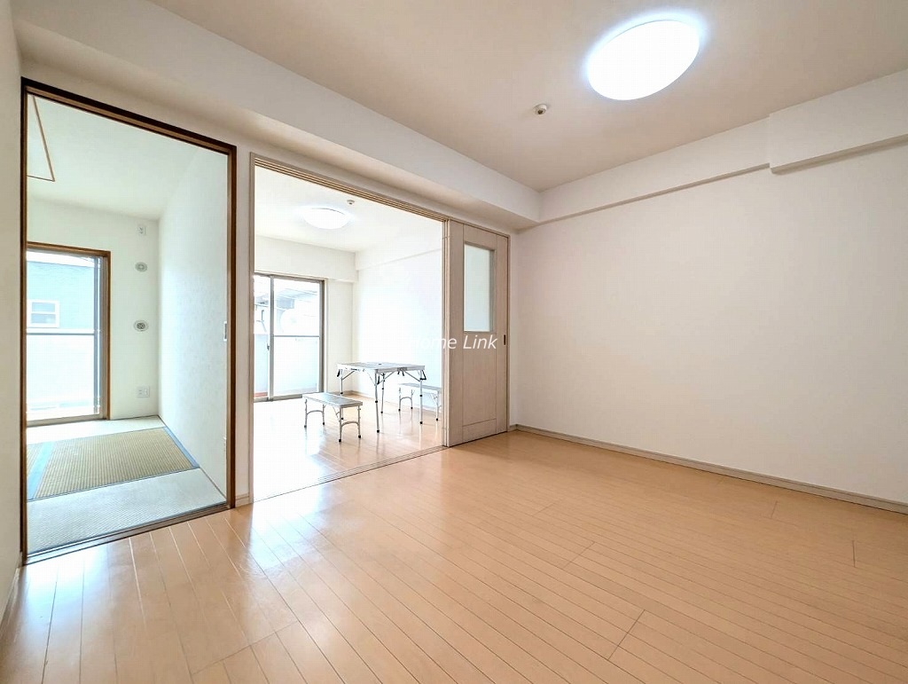 アーバンキャッスル高島平ウエスト3階　洋室と繋げて広いLDKとしても