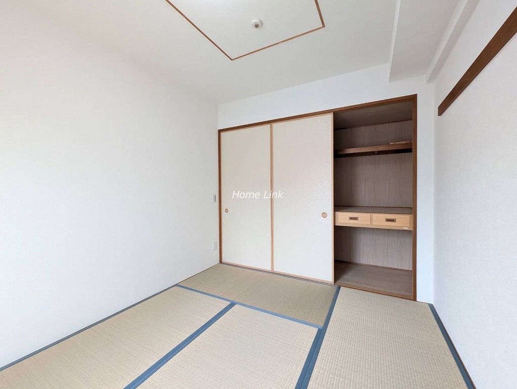 アーバンキャッスル高島平ウエスト3階　畳表替え済みの寛げる和室