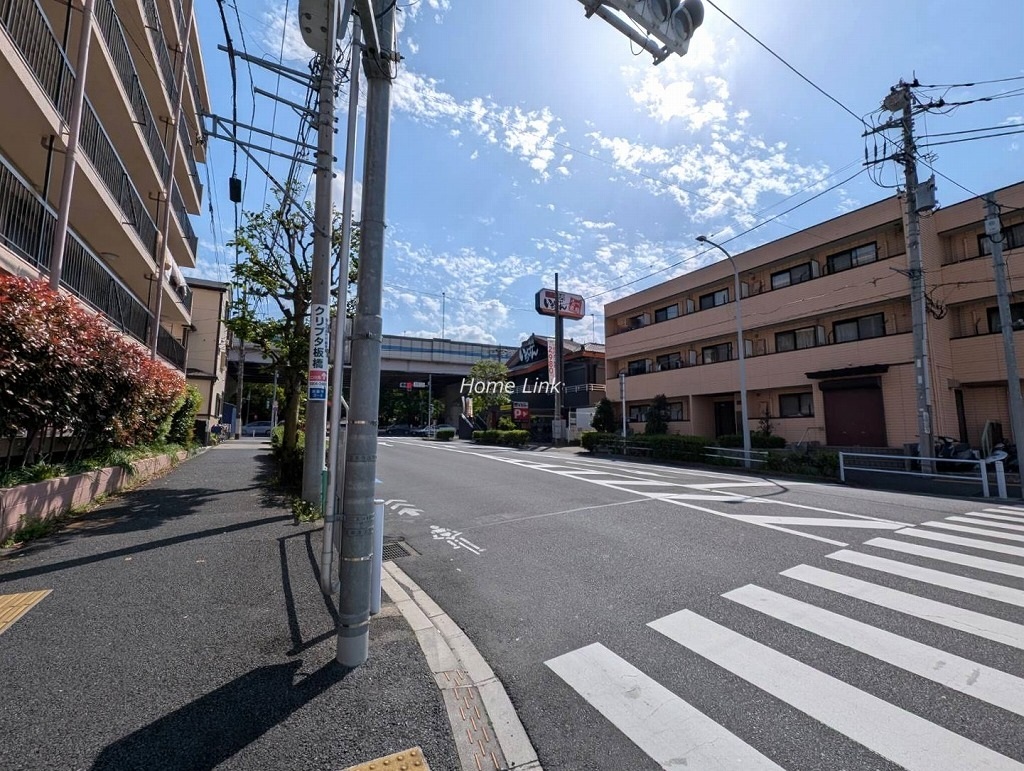 三田高島平第二コーポ　西側 前面道路