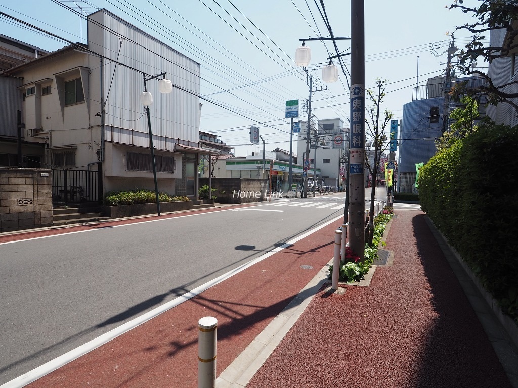 モア・クレスト小竹向原 前面道路