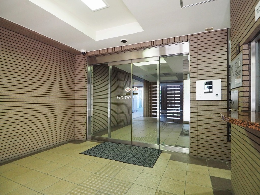 モア・クレスト小竹向原 エントランス