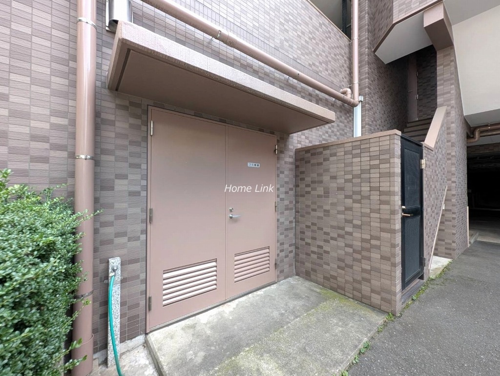 ライオンズマンション板橋徳丸　ゴミ置き場