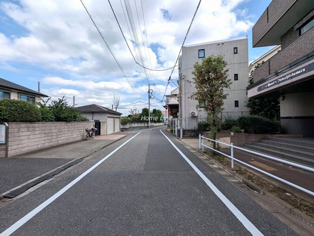ライオンズマンション板橋徳丸　前面道路