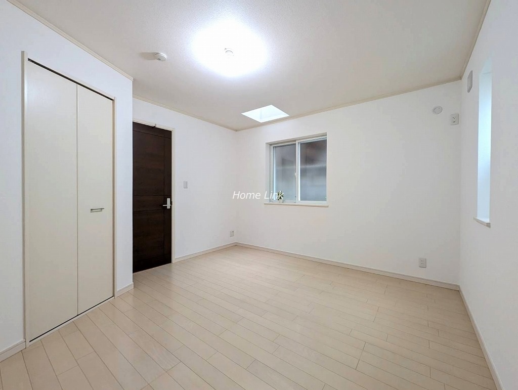 東新町2丁目　中古戸建　1階 洋室7.3帖