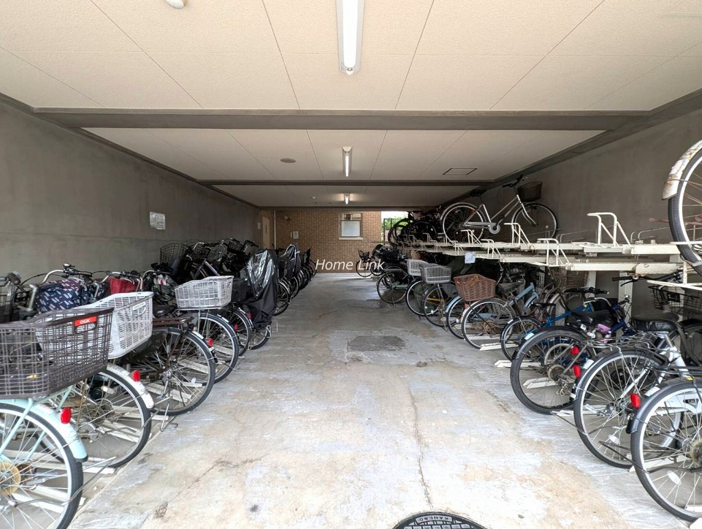 クリオ上板橋弐番館　駐輪場