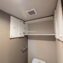 パークスクエア川口11階　トイレ吊り戸棚