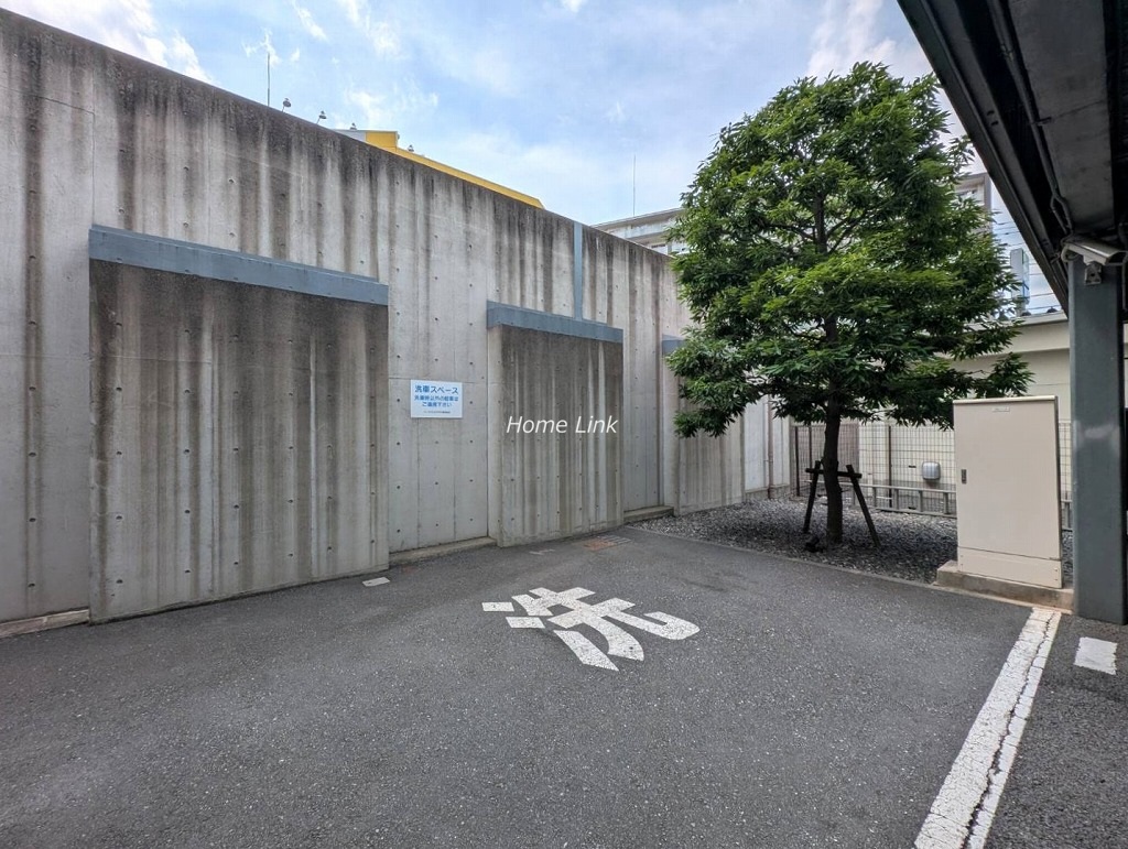 パークスクエア川口　共用部 洗車場