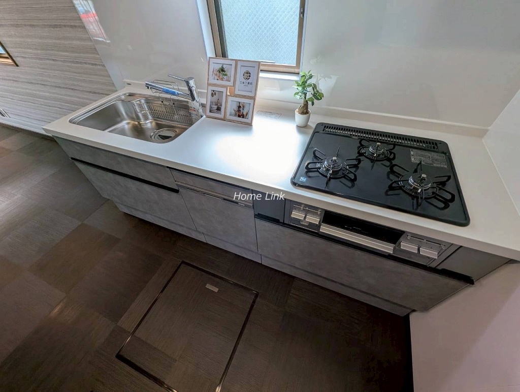 東坂下1丁目　中古戸建　システムキッチン