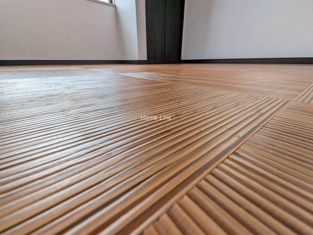 東坂下1丁目　中古戸建　床