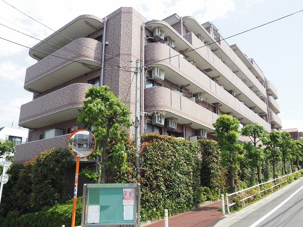ライオンズマンション赤塚公園　外観