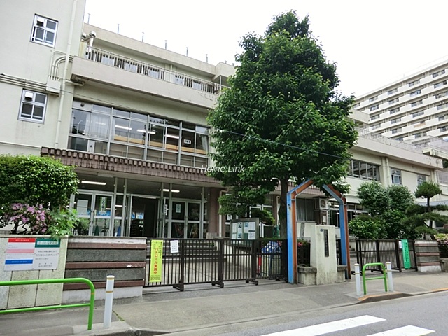 東久高島平ハイツ周辺環境　新河岸小学校