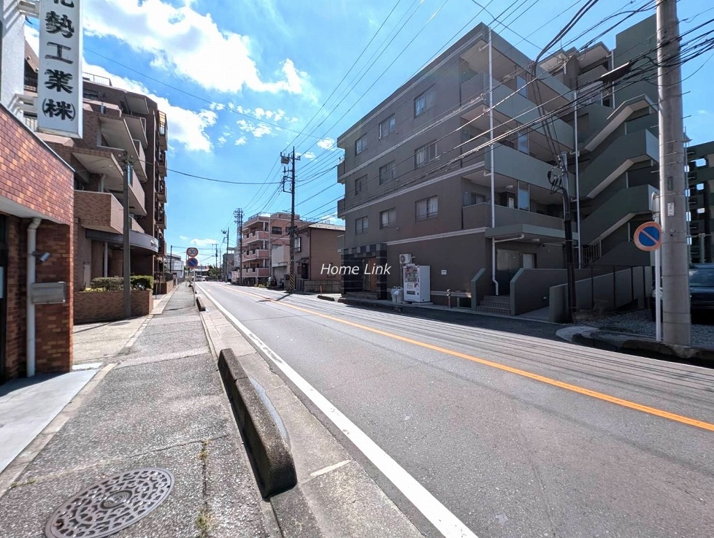 アルファスクエア川口グランデ　前面道路