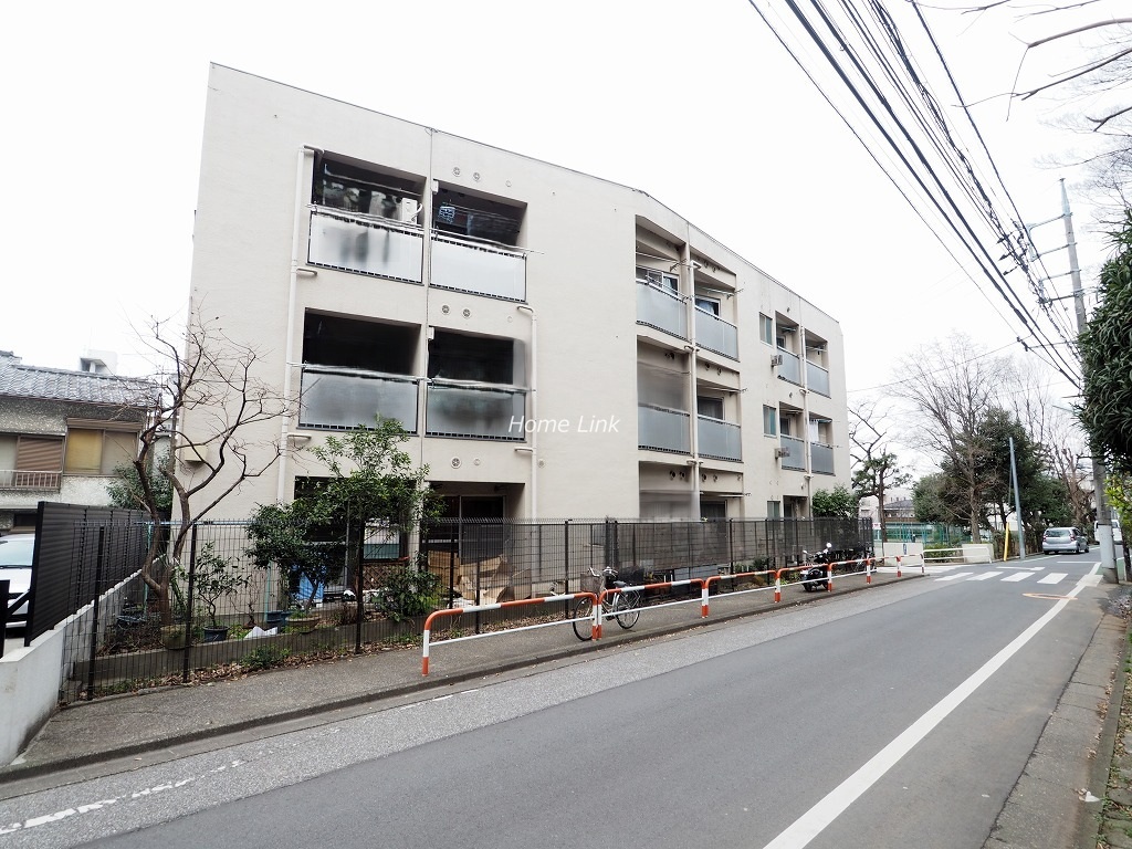 サンモール小豆沢　南側からの外観