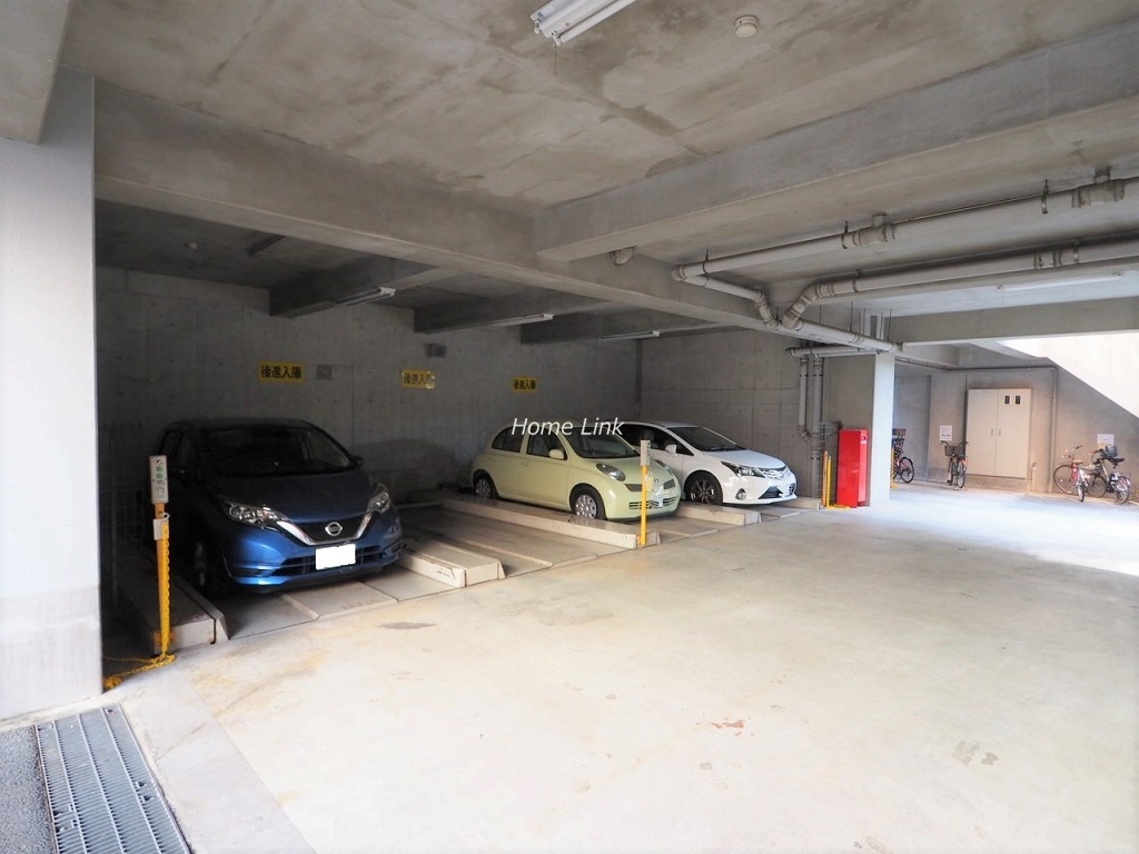 ダイアパレス前野台　駐車場